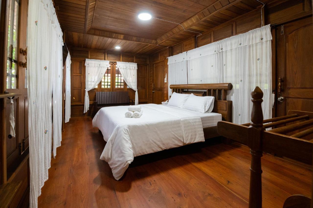Suk Sabai Homestay Sukhothai Bagian luar foto