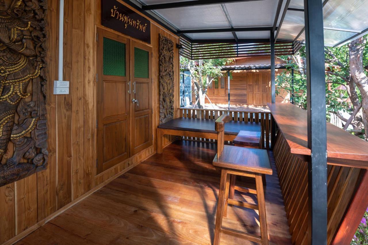 Suk Sabai Homestay Sukhothai Bagian luar foto