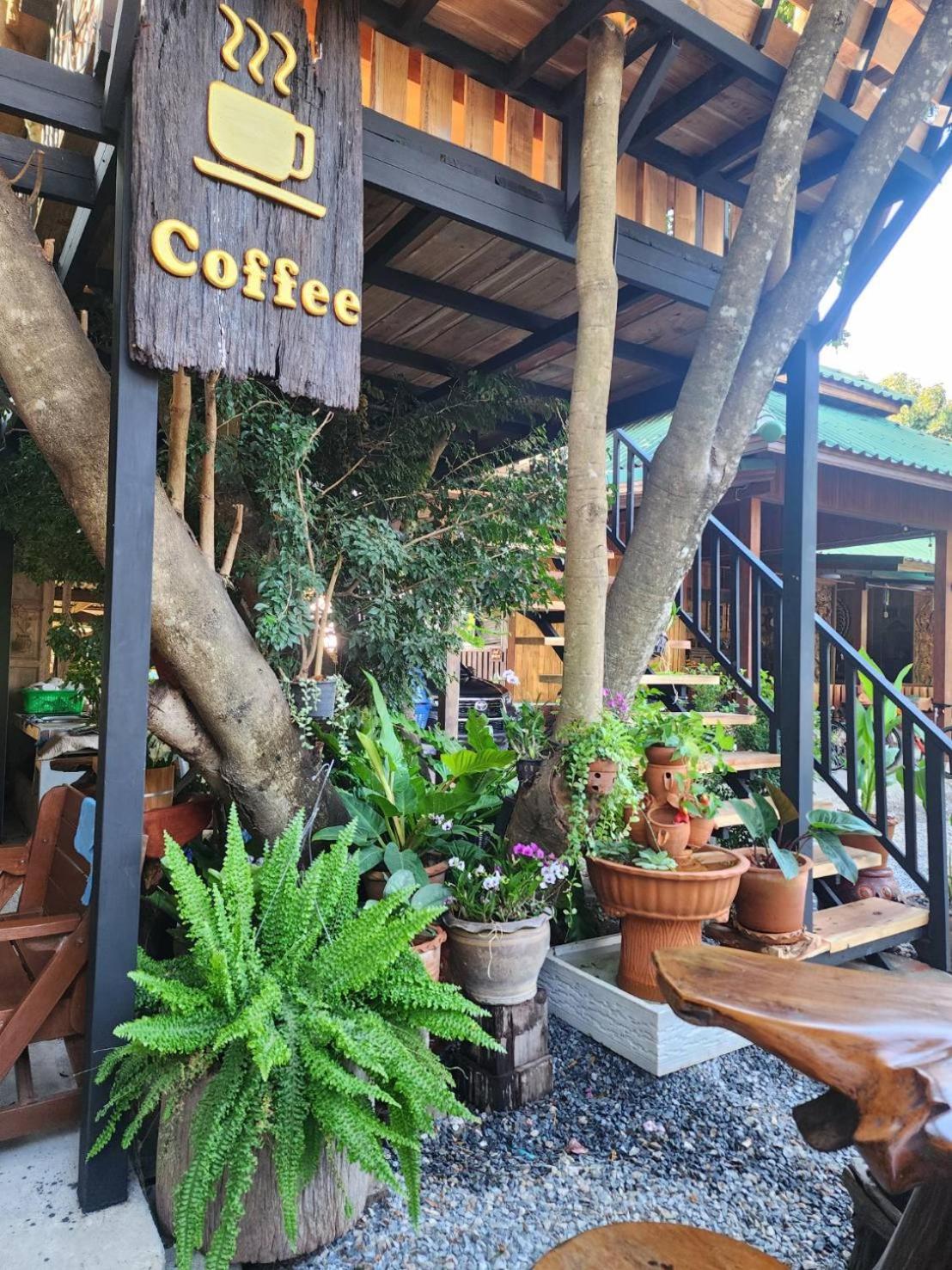 Suk Sabai Homestay Sukhothai Bagian luar foto